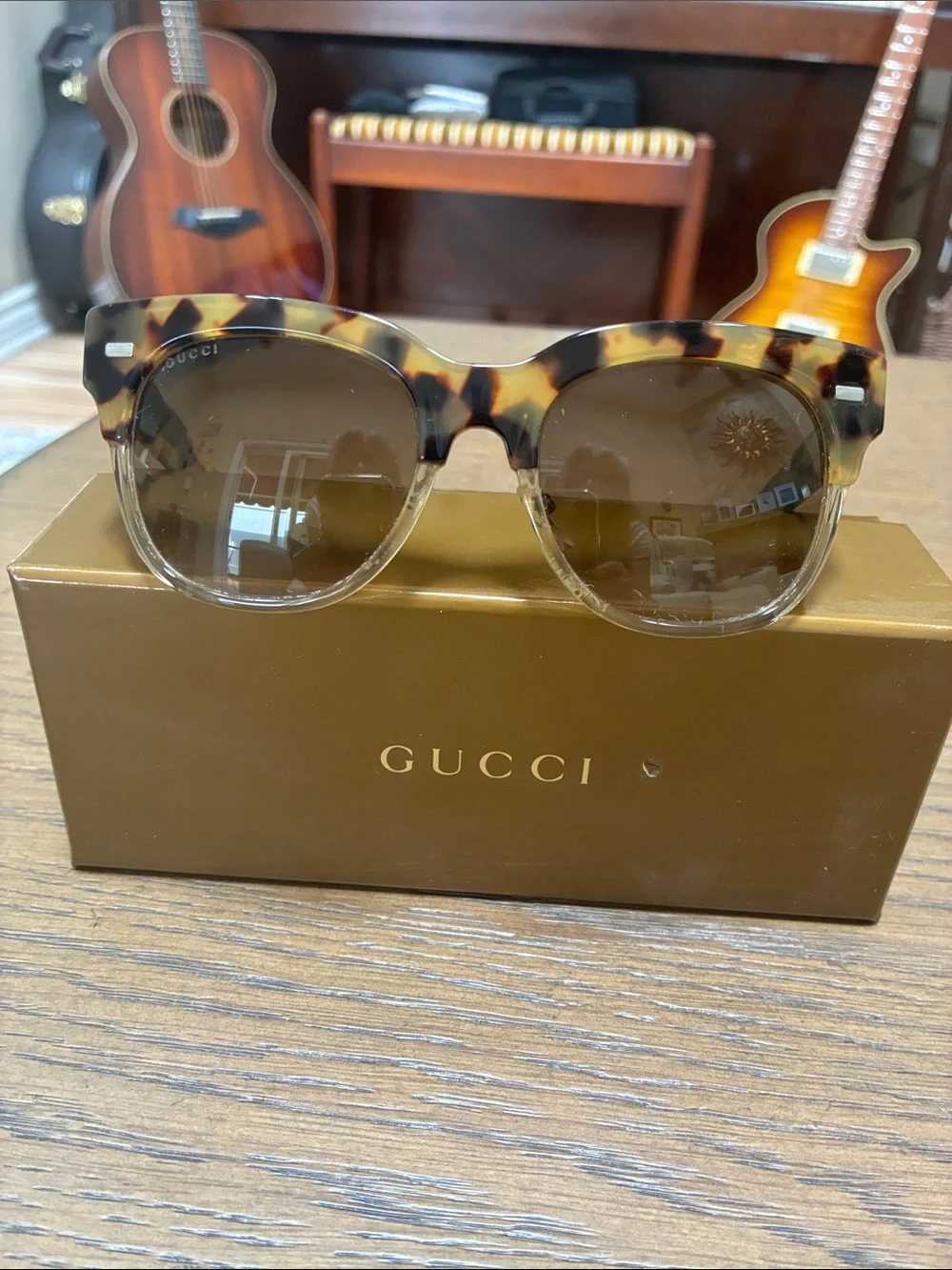 Gucci Tortoiseshell Frame Sunglasses with Brown Lenses